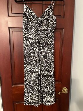 H&M Black and White Printed dress